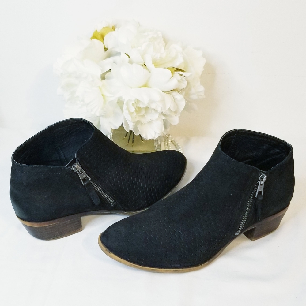 Lucky Brand Black Leather  Ankle Boots